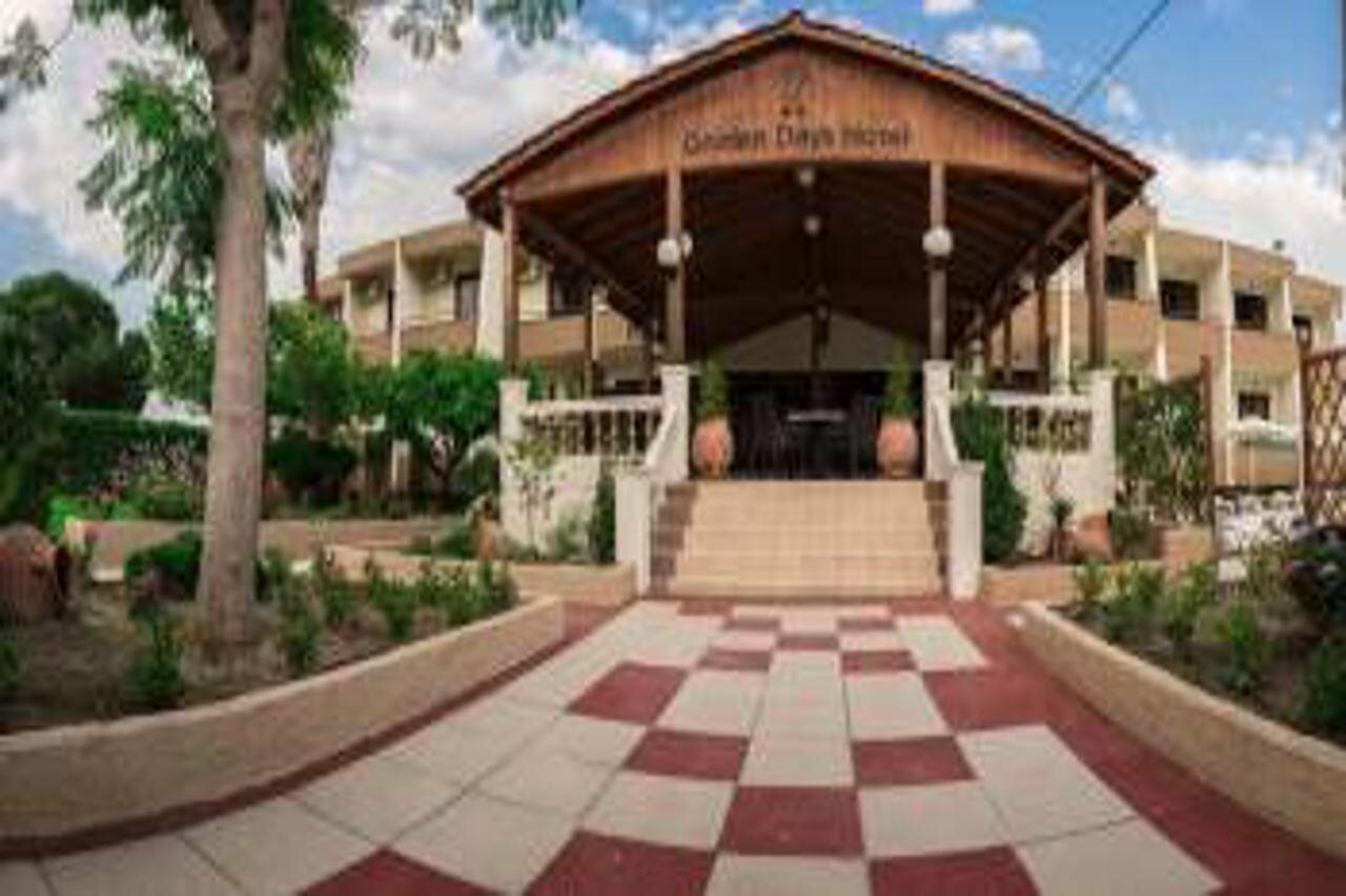 Фото Golden Days Hotel