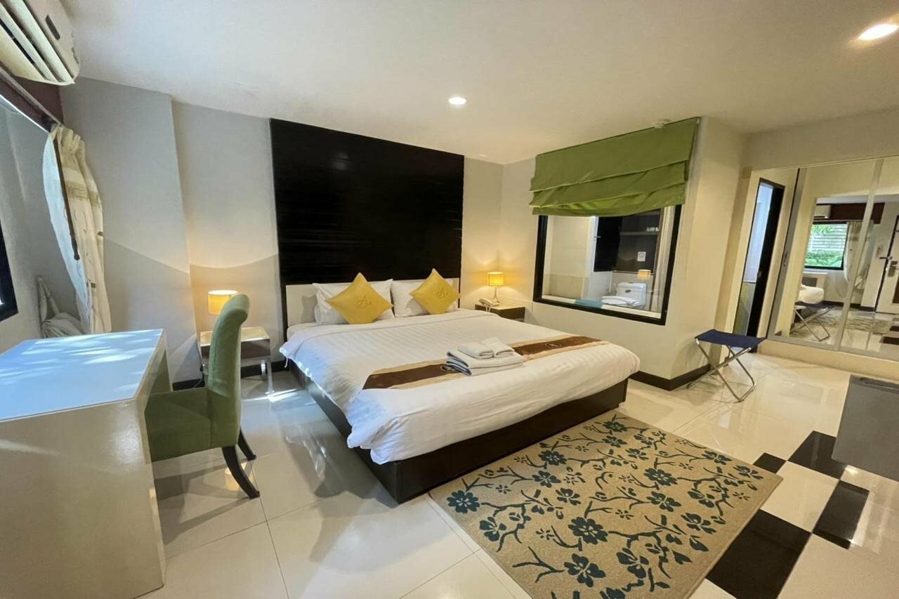 Фото Ayara Grand Palace Hotel