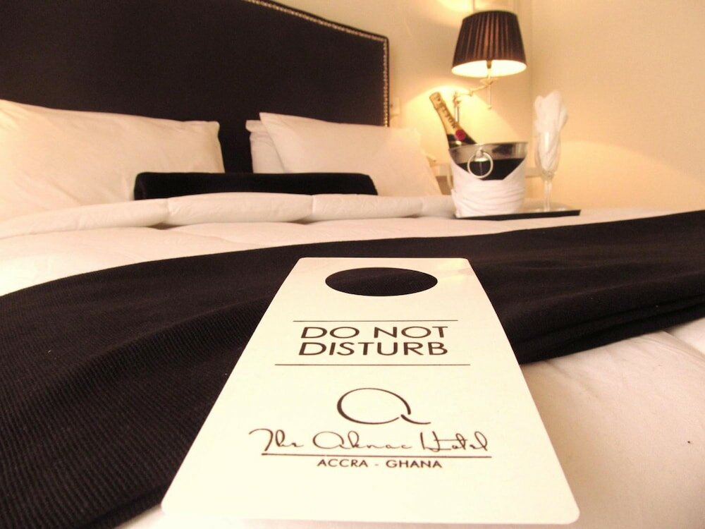 Фото The Aknac Hotel