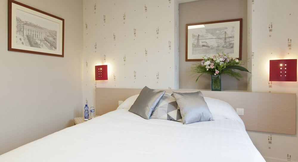 Фото Le Petit Duquesne