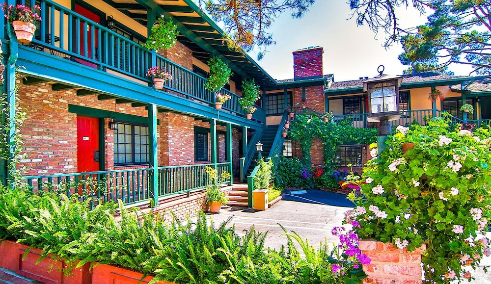 Фото Wayside Inn