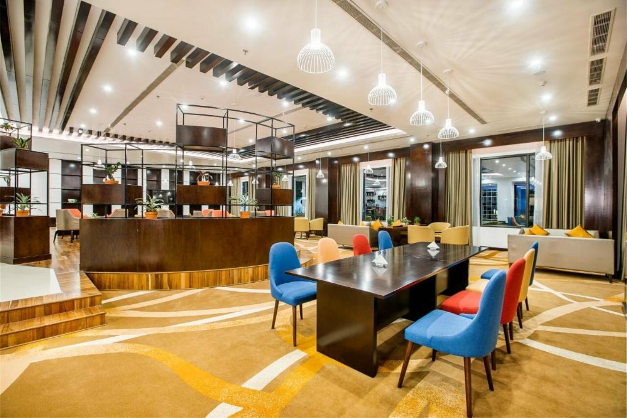 Фото Grand Sylhet Hotel & Resort