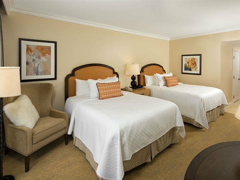 Фото Estancia La Jolla Hotel & SPA