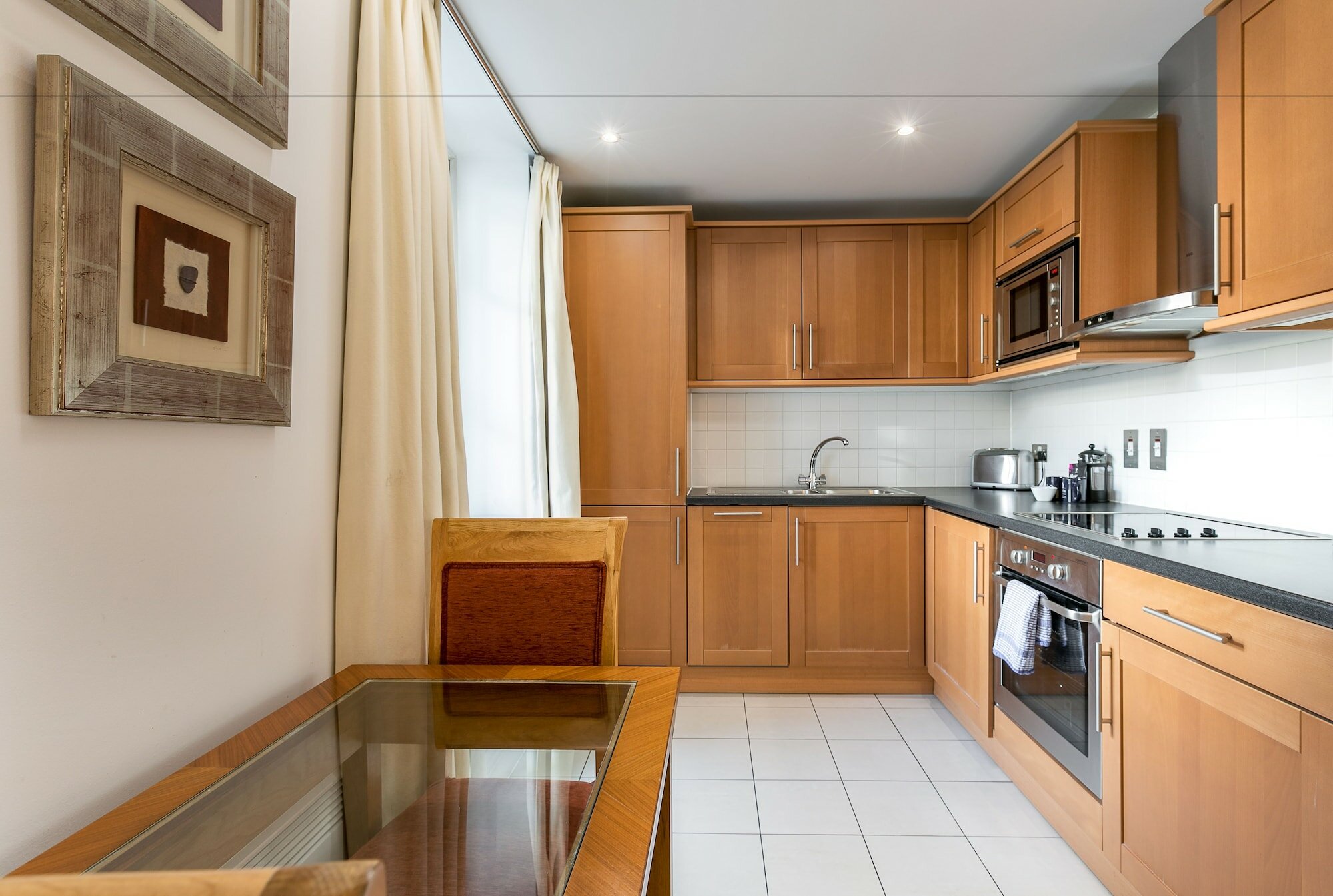 Фото Marlin Apartments London City - Queen Street