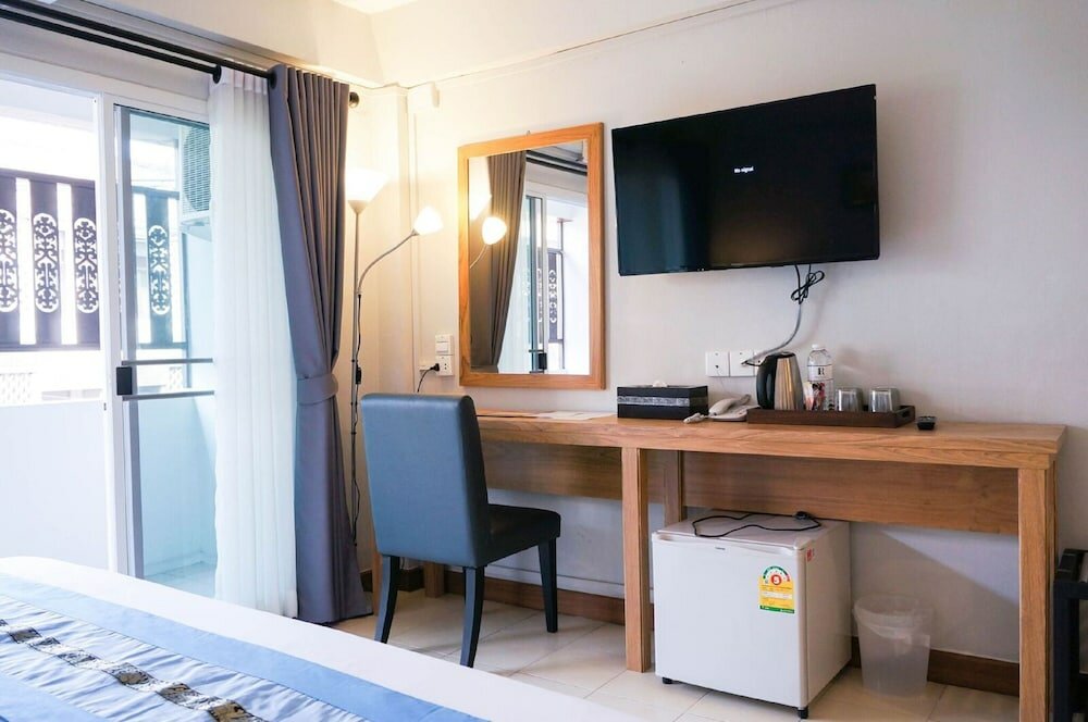 Фото Ratana Hotel