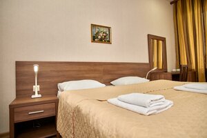 F&g (Prosvescheniya Street, 118Б), hotel