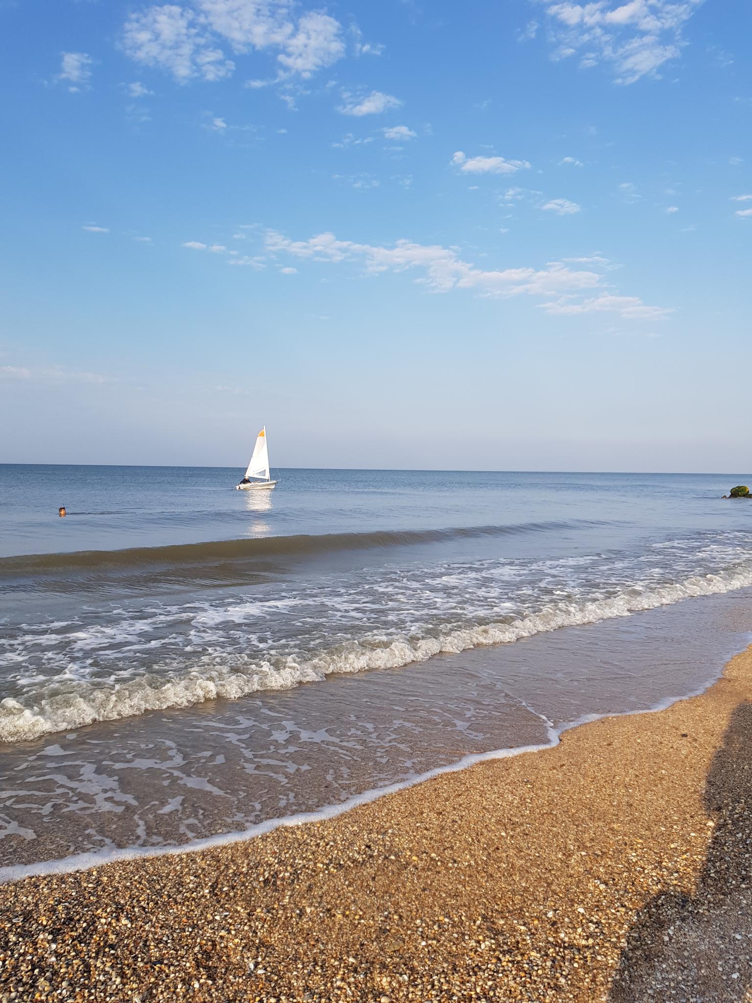 Фото Солнечный берег на улице Центральная 44