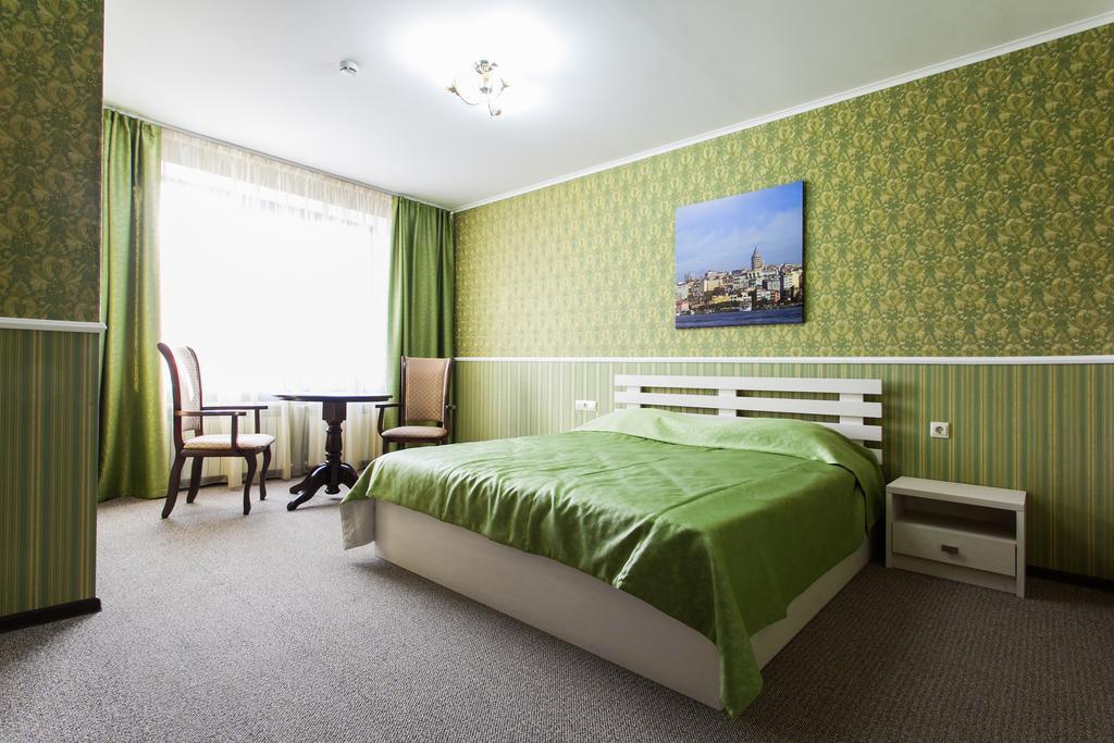 Фото отеля 2