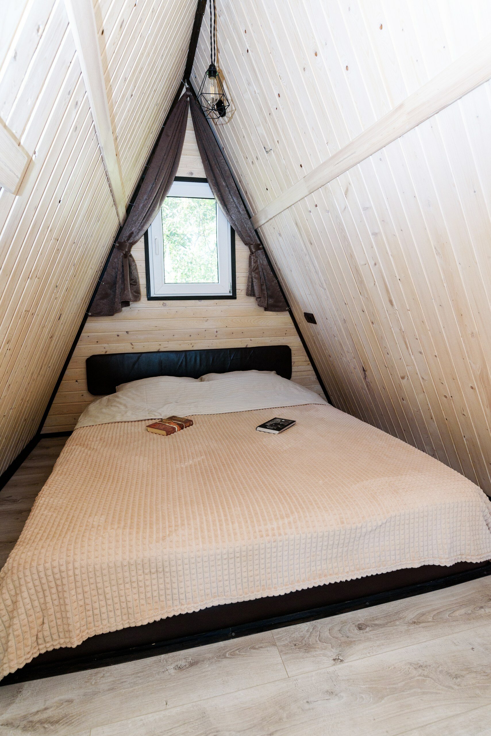 Фото Feshin Forest