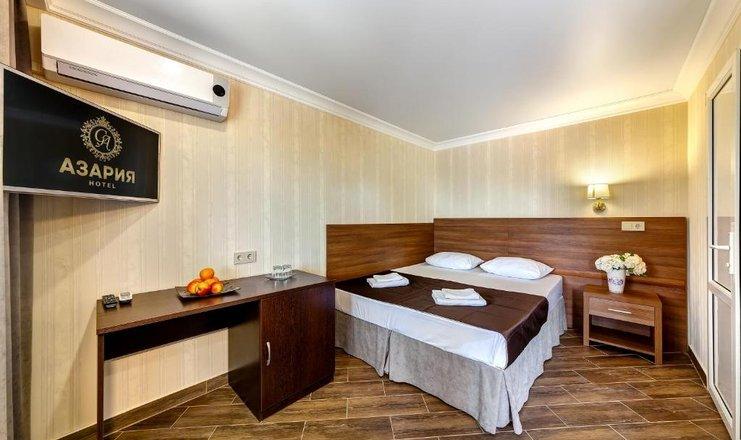 Фото Азария