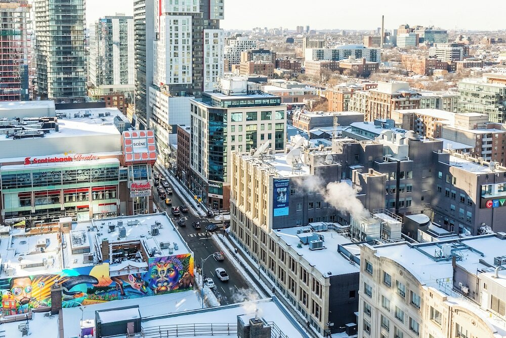 Фото The Harbour Toronto