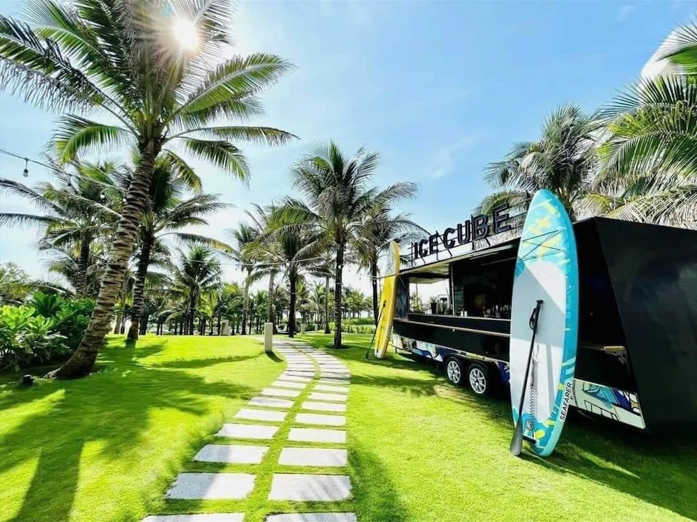 Фото Condotel Cam Ranh Beach Resort