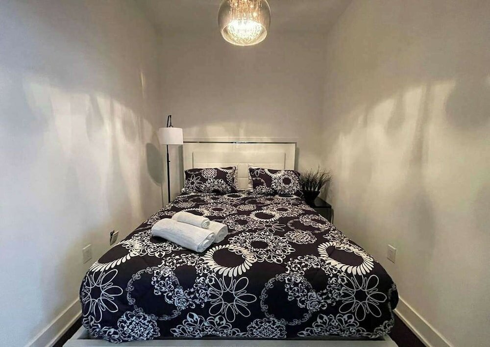 Фото Waterfront Deluxe Residences