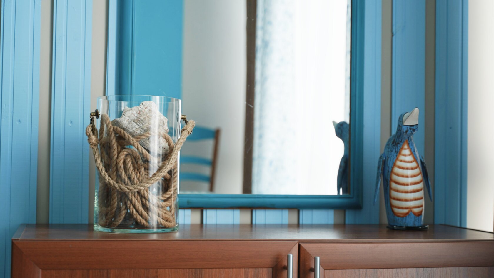 Фото Tony Wake Светлый