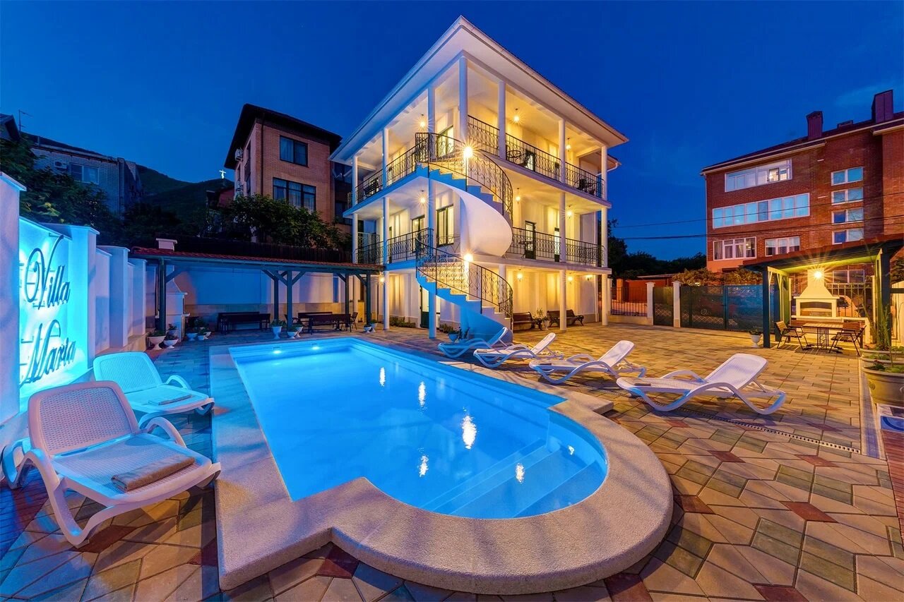 Фото отеля 1