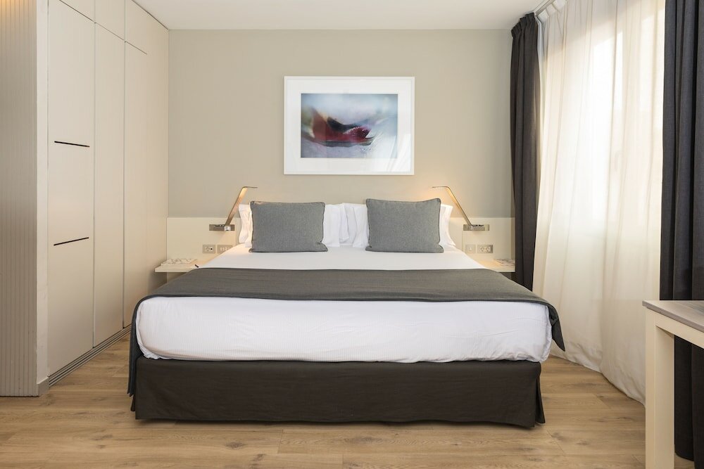 Фото Sercotel Ámister Art Hotel