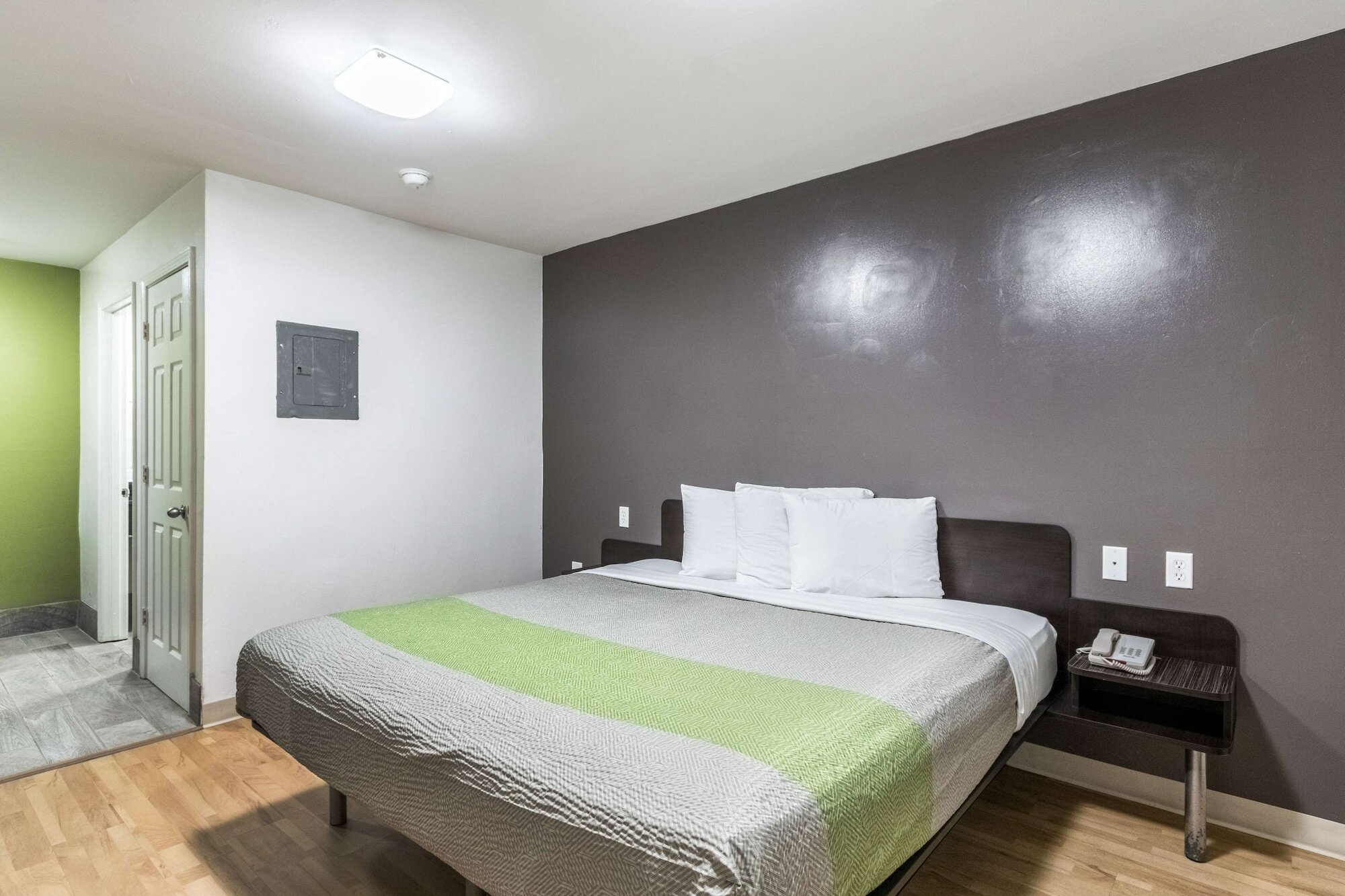 Фото Studio 6 Savannah, Ga