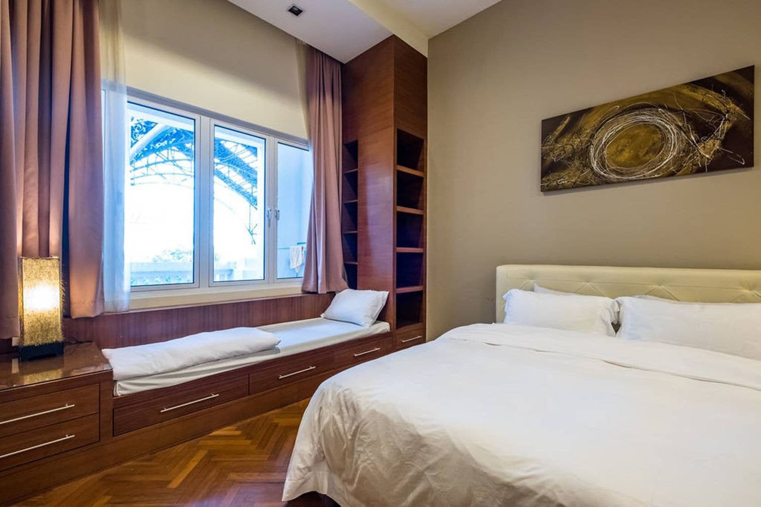 Фото Home Suites by Marina