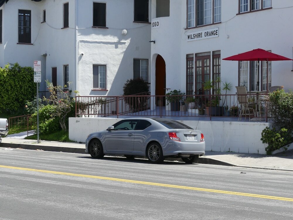 Фото Wilshire Orange Hotel