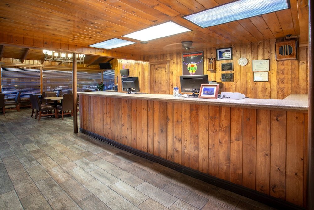 Фото Travelodge by Wyndham Hawthorne