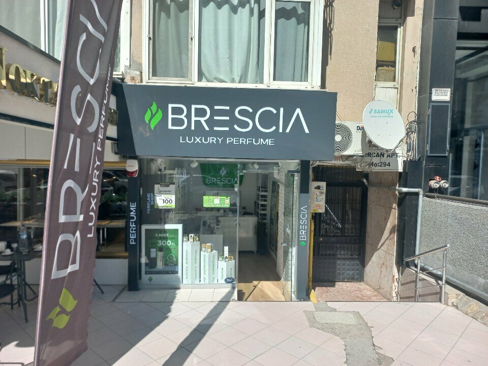 Perfume and cosmetic company Brescia Parfüm, Izmir, photo