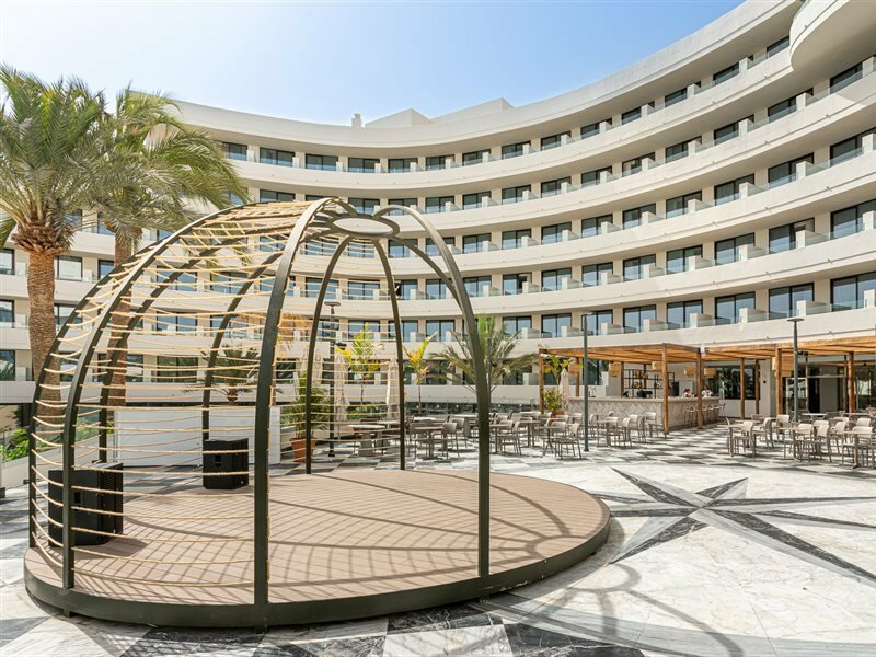 Фото Mediterranean Palace