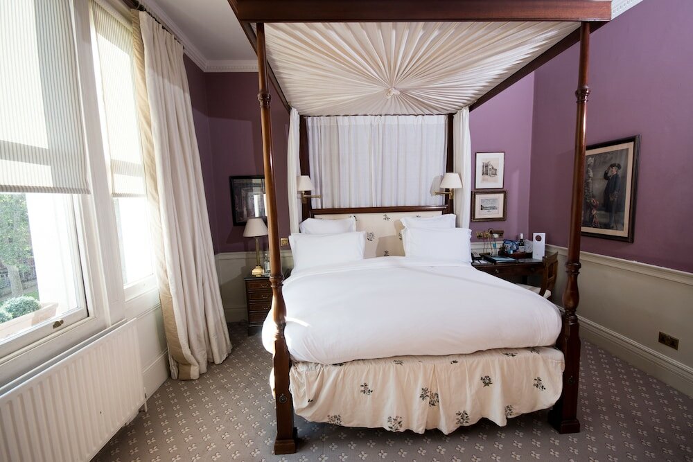 Фото Cranley Hotel London