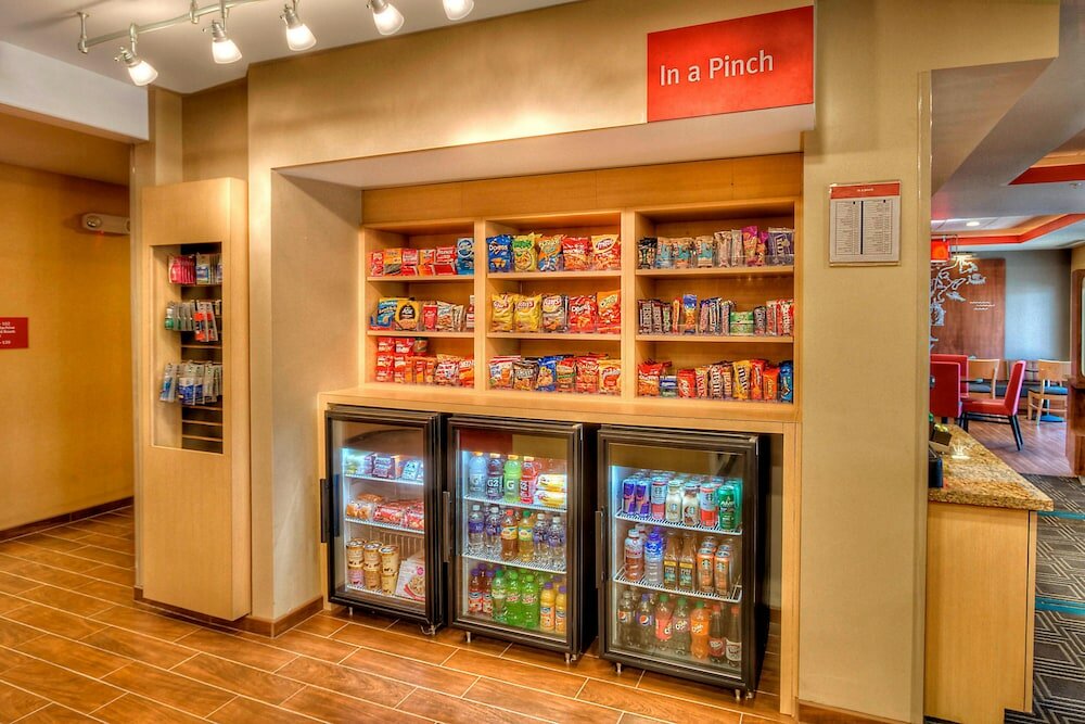 Фото Towneplace Suites Oklahoma City Airport