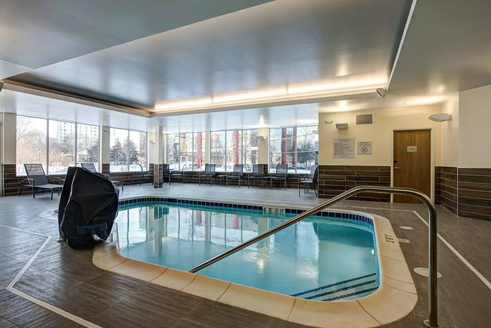 Фото Fairfield Inn & Suites by Marriott Minneapolis North