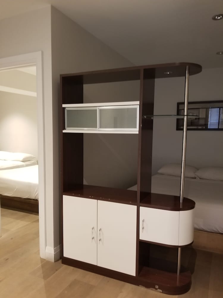 Фото Dragon Gate Inn