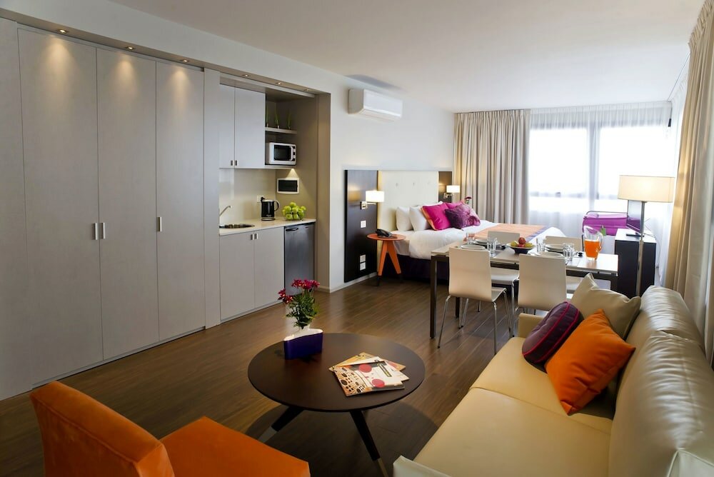 Фото Bulnes Eco Suites