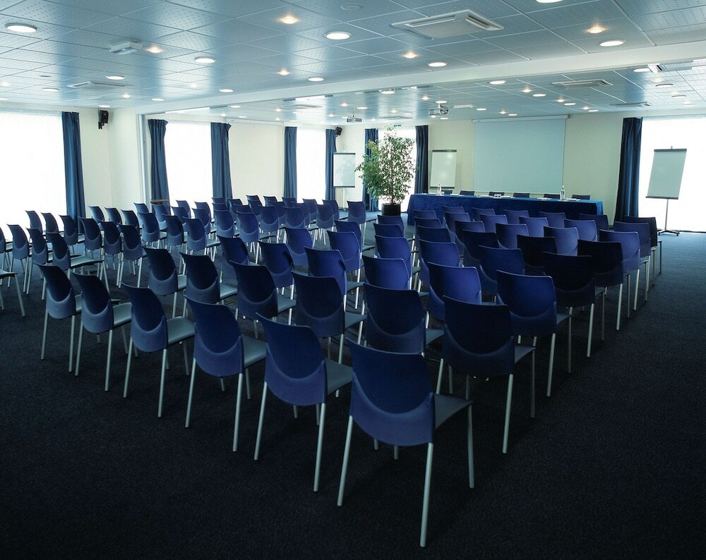 Фото Kyriad Prestige Bordeaux Ouest Mérignac