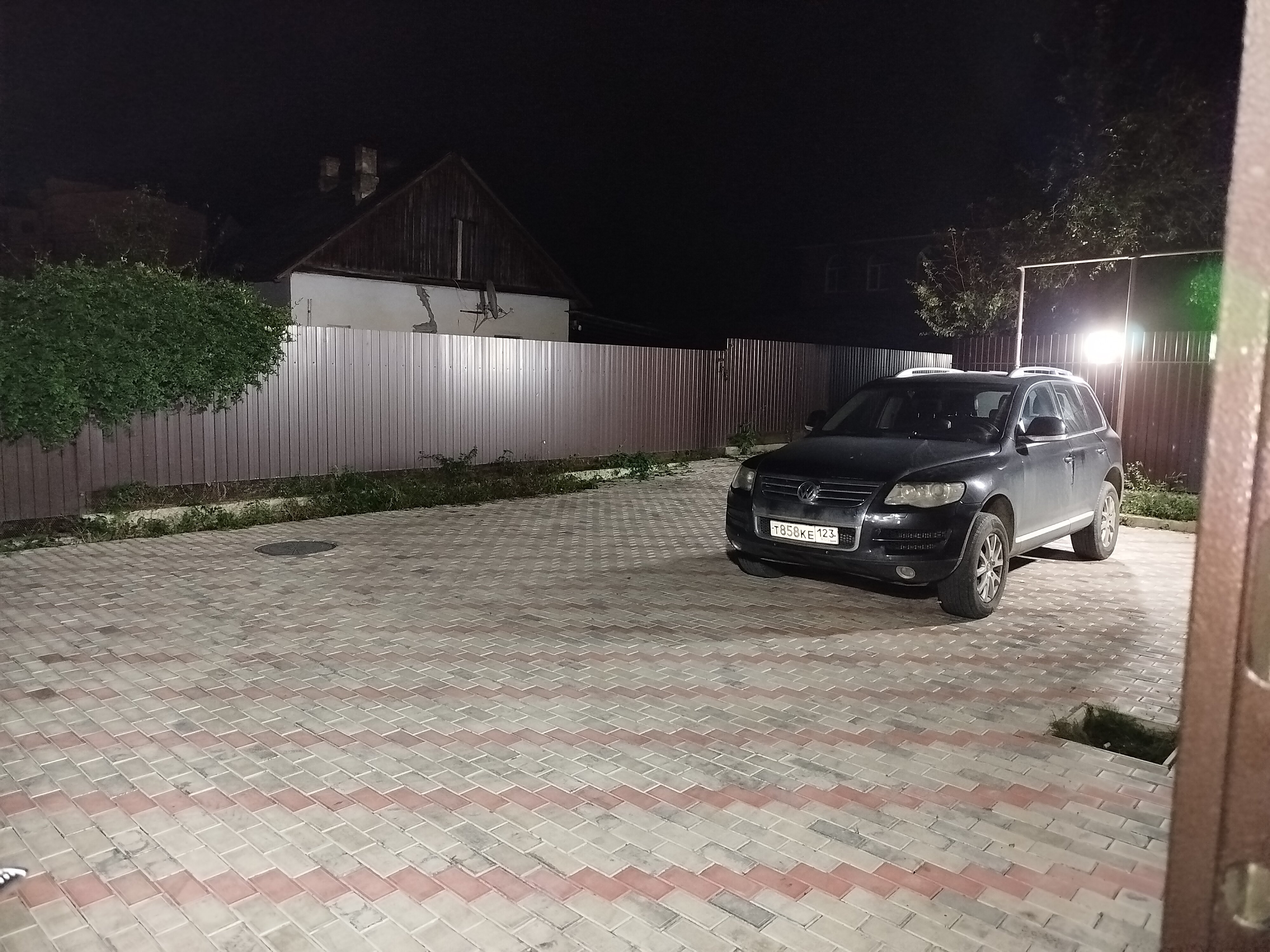 Фото Тихий дворик