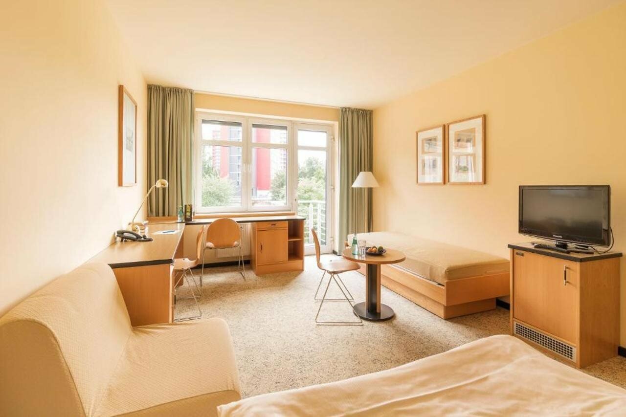 Фото 51855668046