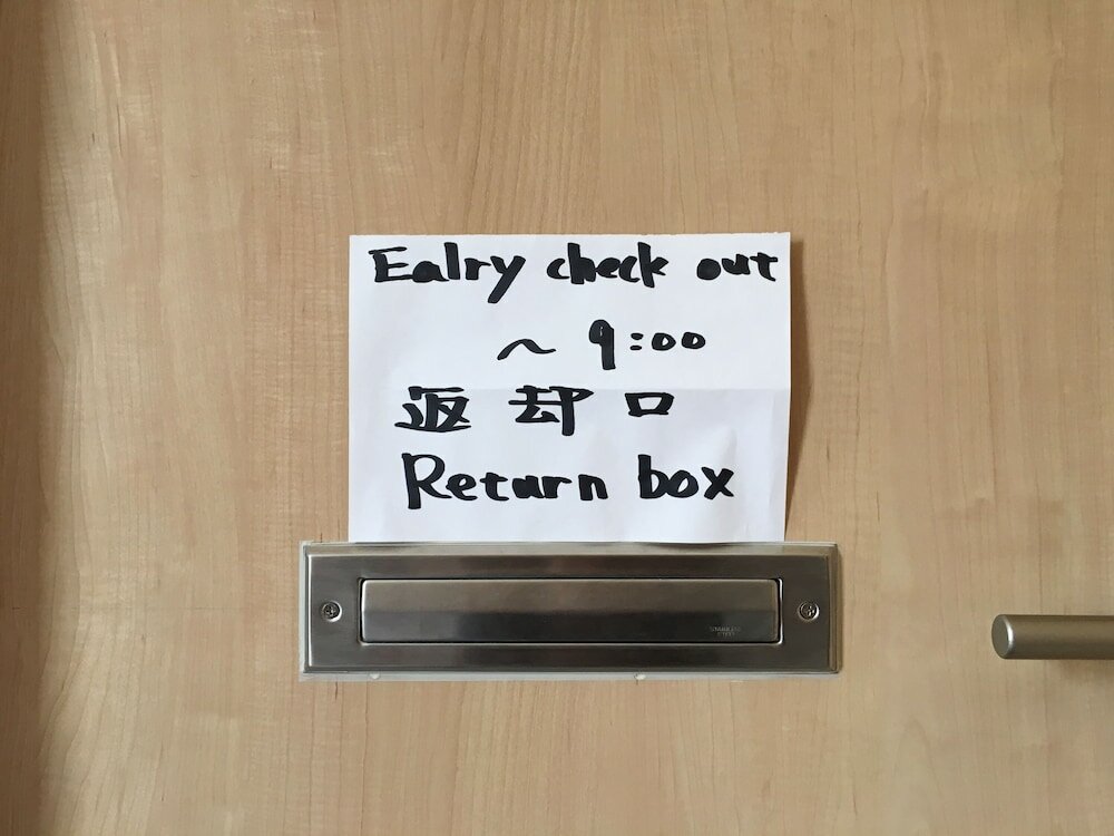 Фото Guesthouse Orange Cabin