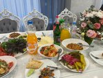 Барев (derevnya Skotnoye, Kashtanovaya ulitsa, 1) ، مقهى