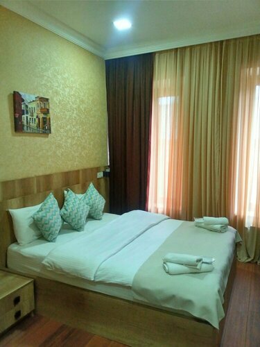 Внешний вид отеля Epic Meidan в Тбилиси, фото 3