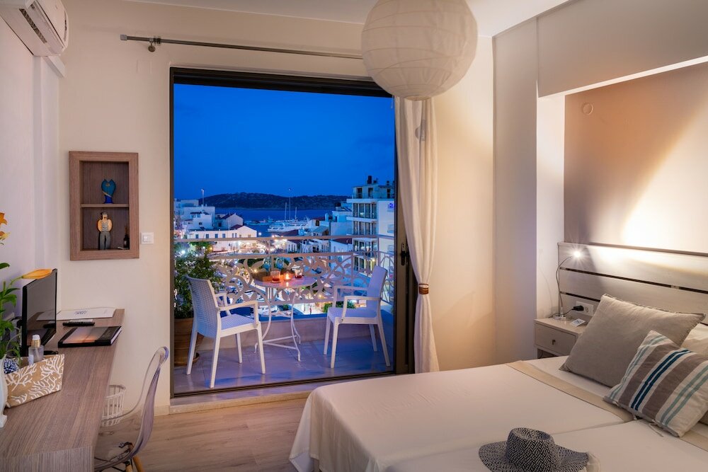 Фото Emerald Lake Studios