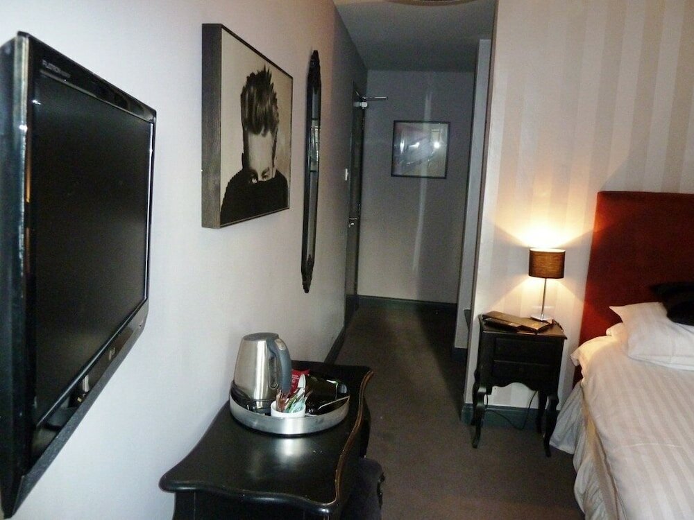 Фото The Manor House