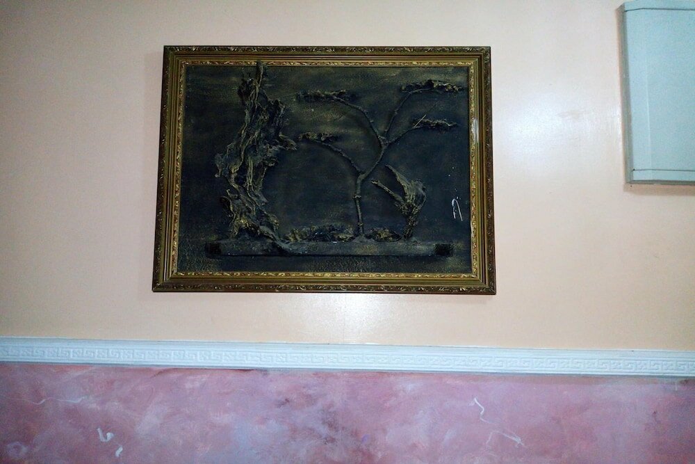 Фото First Laurel Hotel & Suites