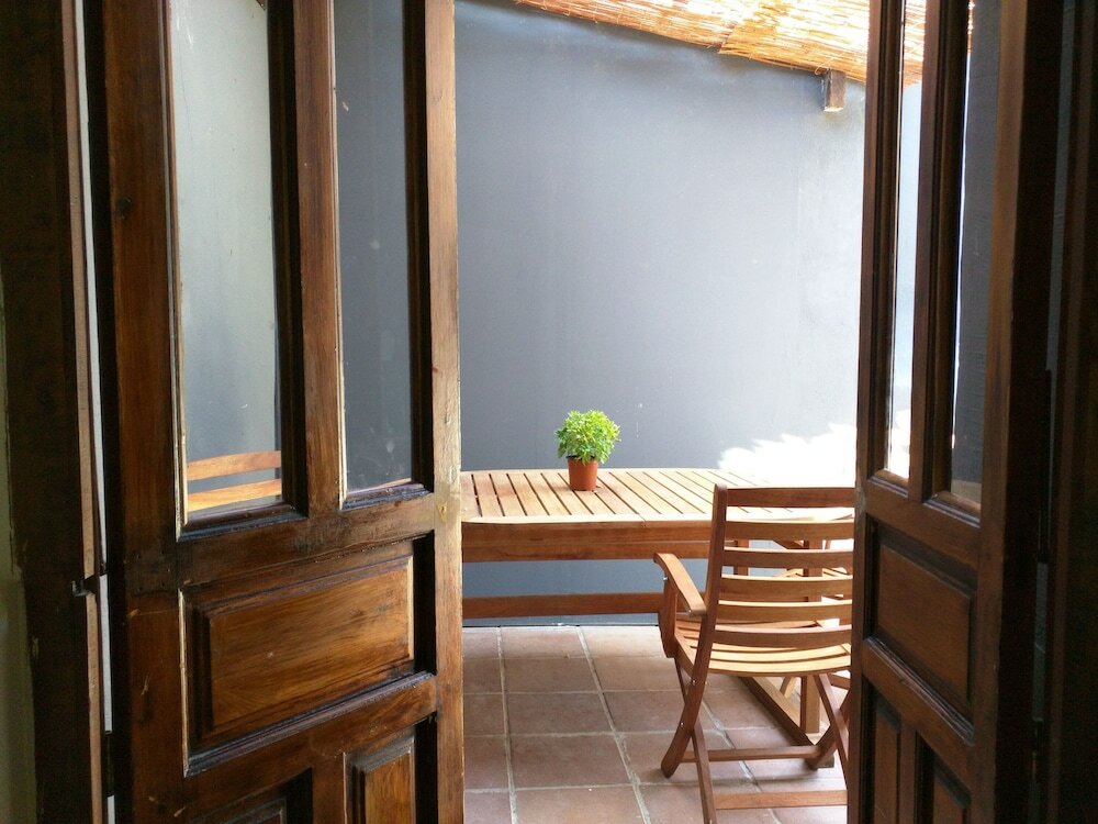 Фото Nwt Paradise Urban Hostel