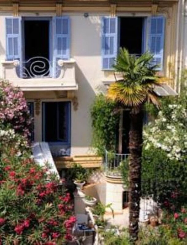 Гостиница Villa Saint Hubert в Ницце