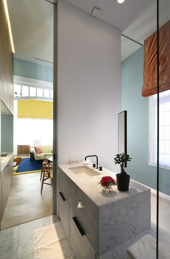 Фото Raphael Suites