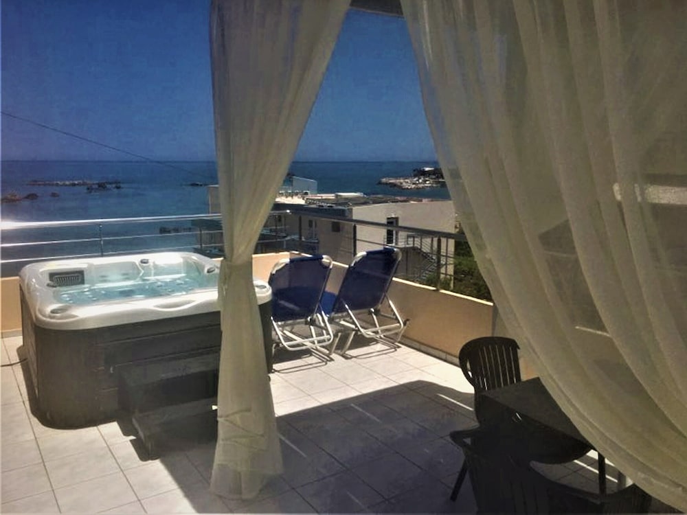 Фото Hotel Christina