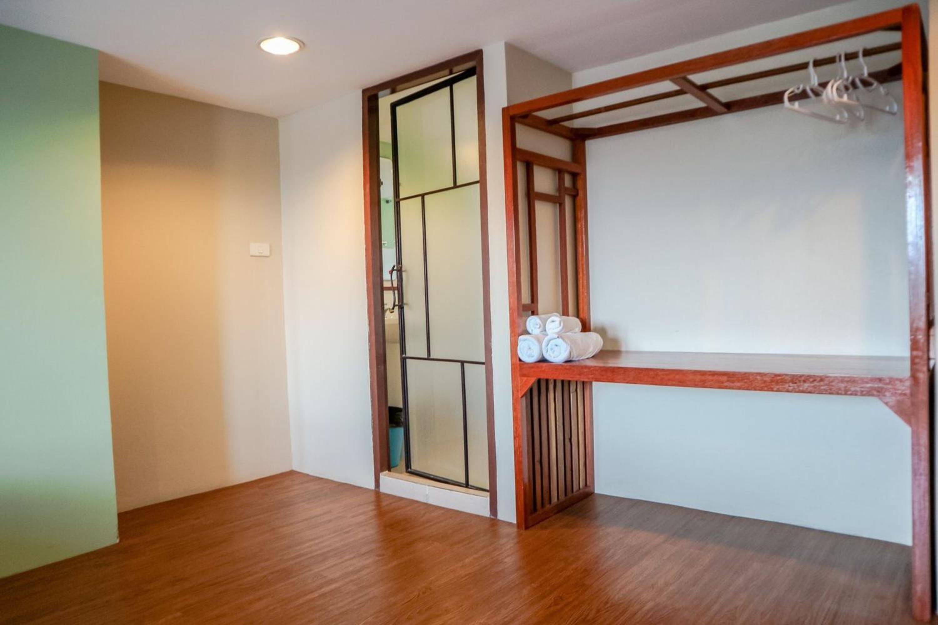 Фото 233018690424