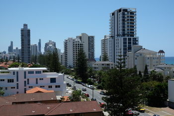 Фото Queensleigh Apartment