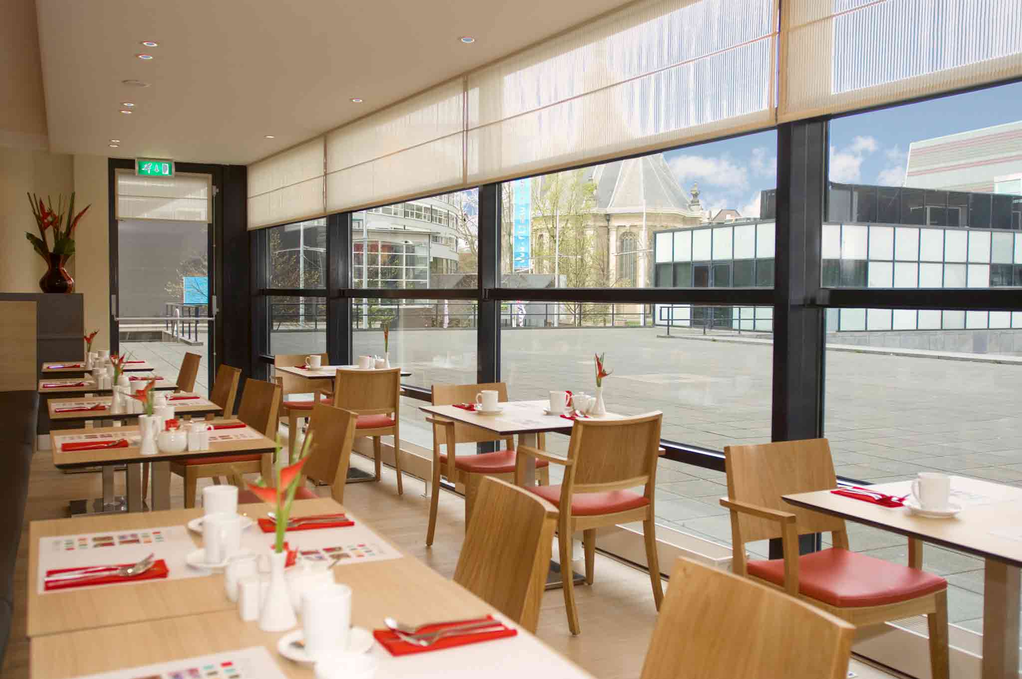 Фото Mercure Hotel Den Haag Central