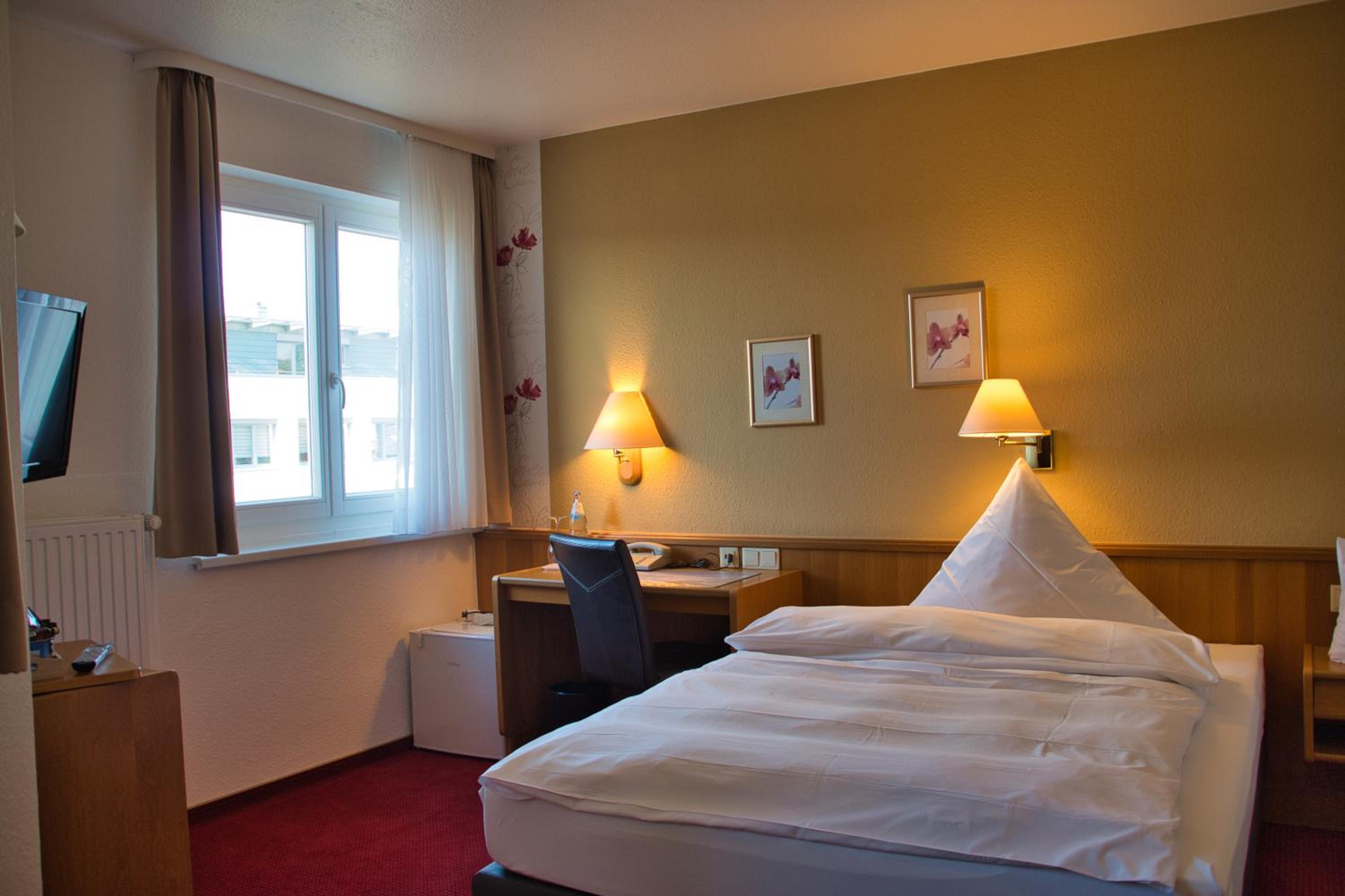 Фото Hotel Quellenhof