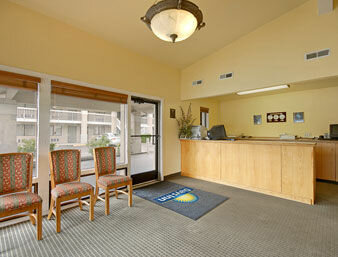 Фото Days Inn by Wyndham Provo