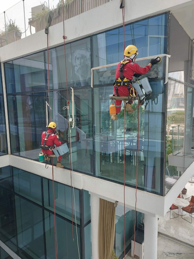 Repair of glasses Glass Scratch Removal, Dubai, photo